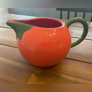 A SANTOS PORTUGAL PITCHER, Tomato